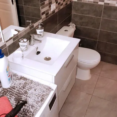 Apartment شقة طوستا ديل سيلونثيو